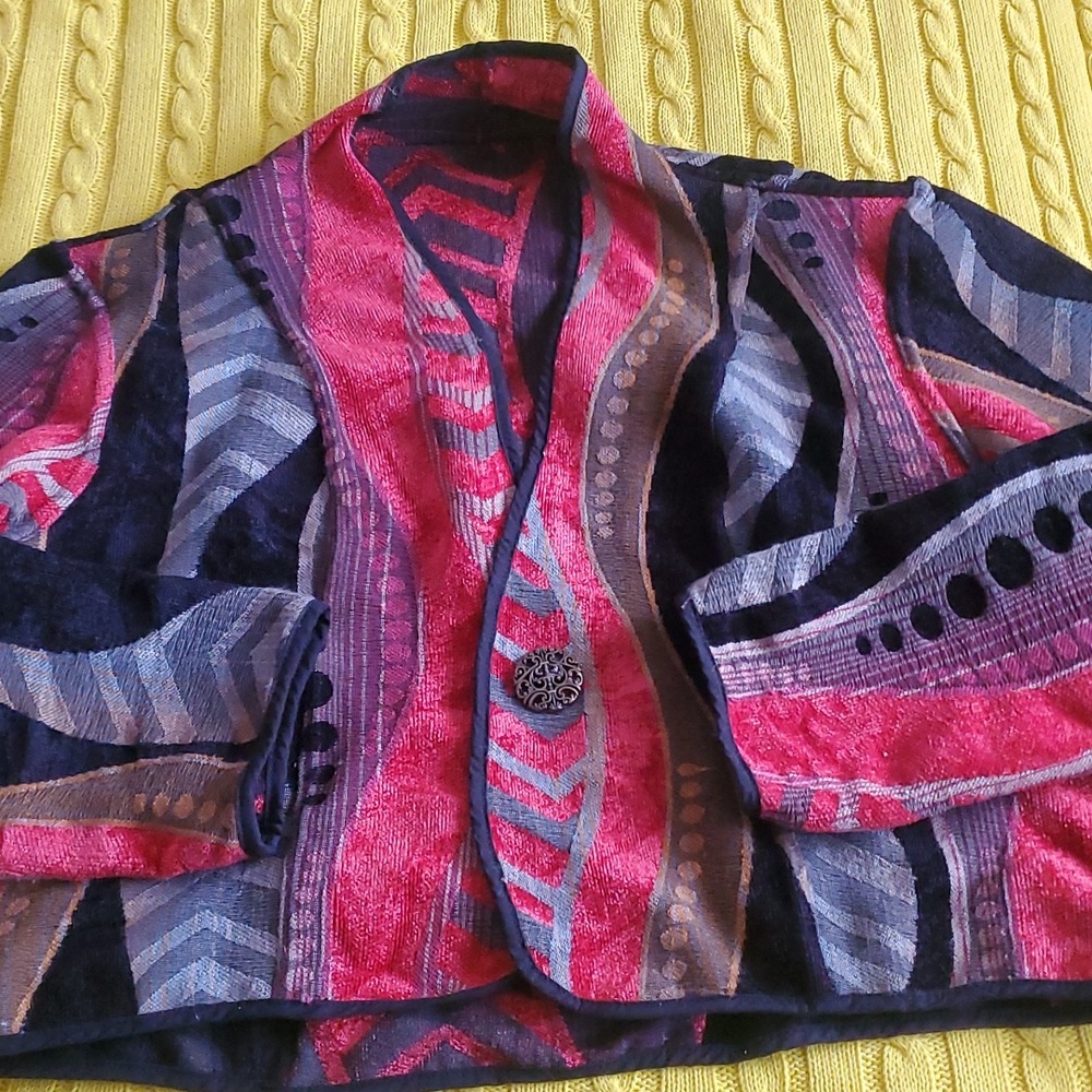 Unique Reversible Coat - Picture 3 of 12